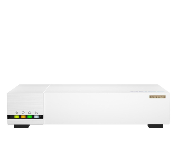 QNAP QHora-322 VPN (6x2,5GbE, 3x10GbE) - 1090313 - zdjęcie